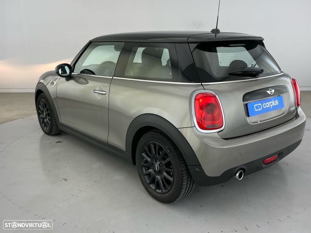 MINI 3 Portas Cooper Auto - 24