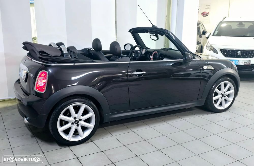 MINI Cabrio Cooper D - 10