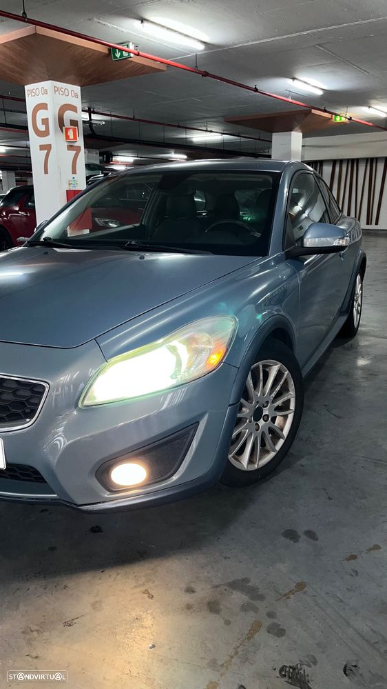 Volvo C30 1.6 D Drive 99g Momentum Start/Stop - 4
