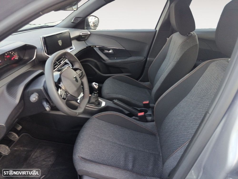 Peugeot 2008 1.2 PureTech Style - 9