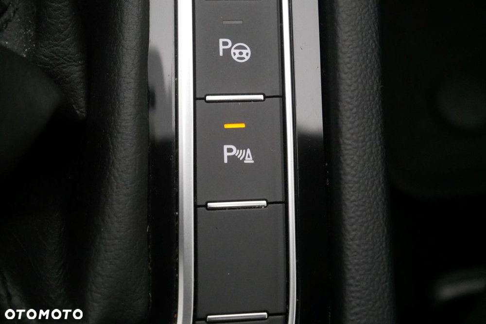 Volkswagen Passat 1.5 TSI EVO Business DSG - 19