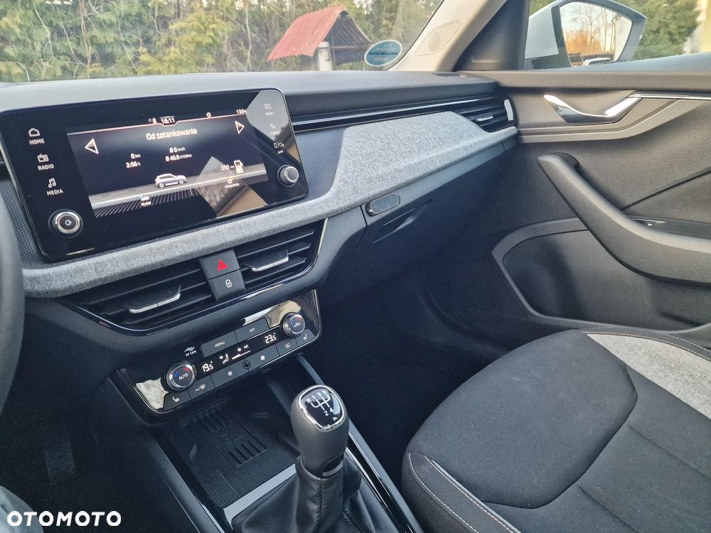 Skoda Kamiq 1.0 TSI Active - 19