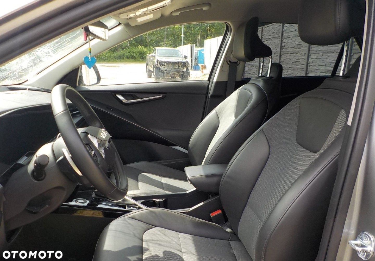 Kia Niro - 27
