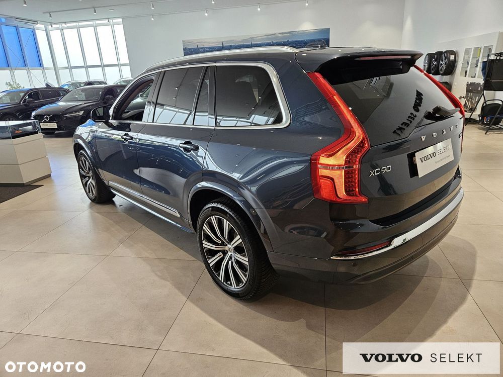 Volvo XC 90 - 8