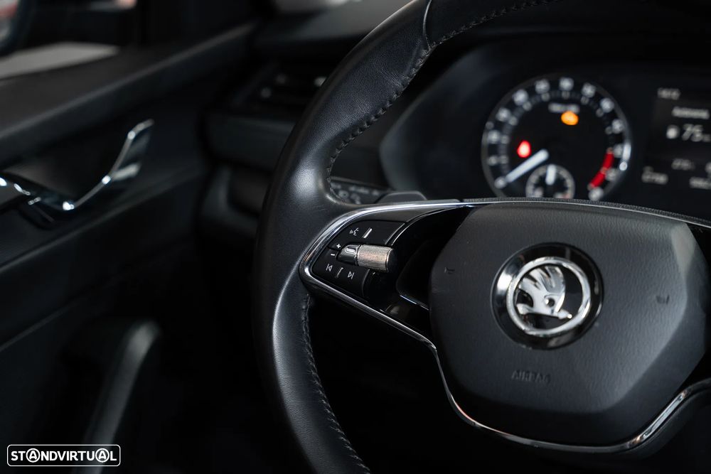 Skoda Octavia Break 2.0 TDI Ambition DSG - 16