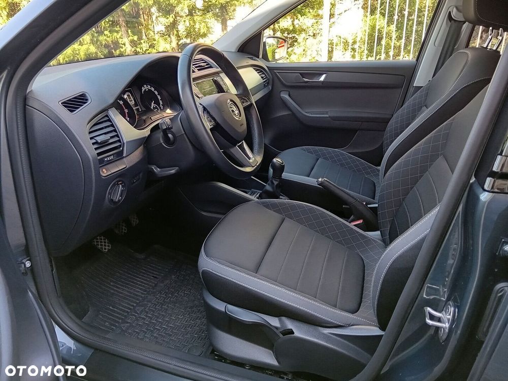 Skoda Fabia 1.0 TSI Ambition - 11