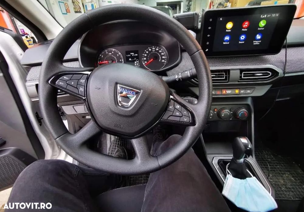 Dacia Logan TCe 90 CVT Comfort - 7