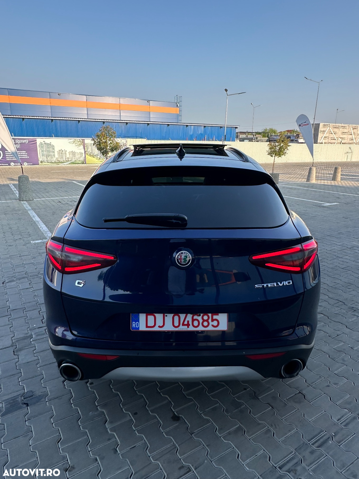 Alfa Romeo Stelvio 2.0 Turbo 16V AT8-Q4 Ti - 15