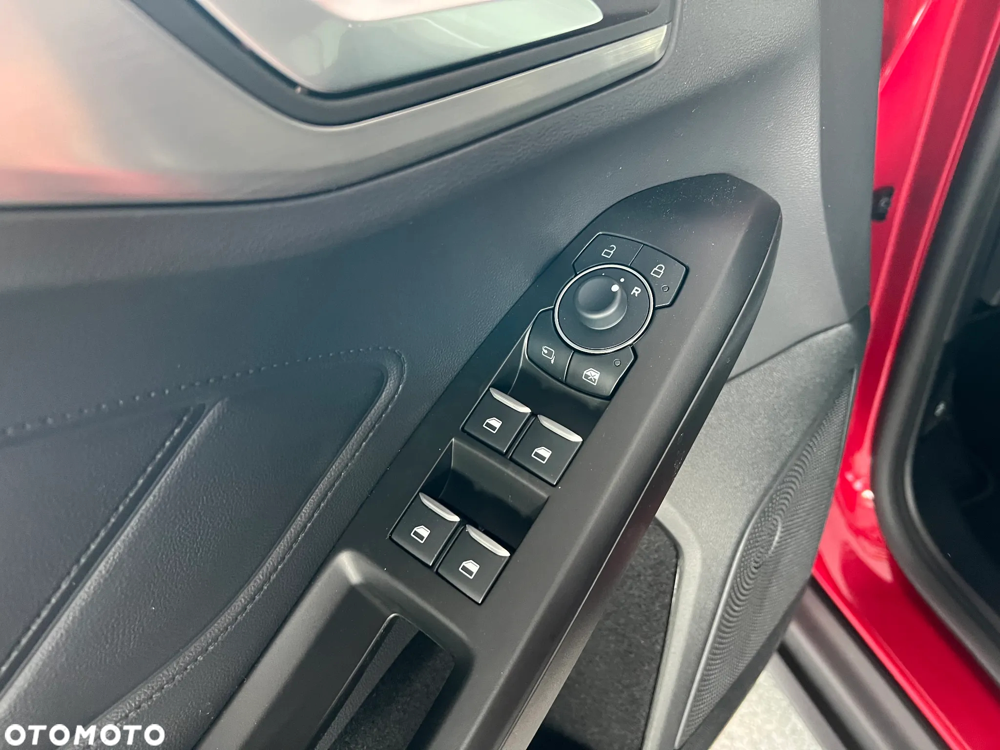 Ford Focus 1.0 EcoBoost Titanium Style - 19