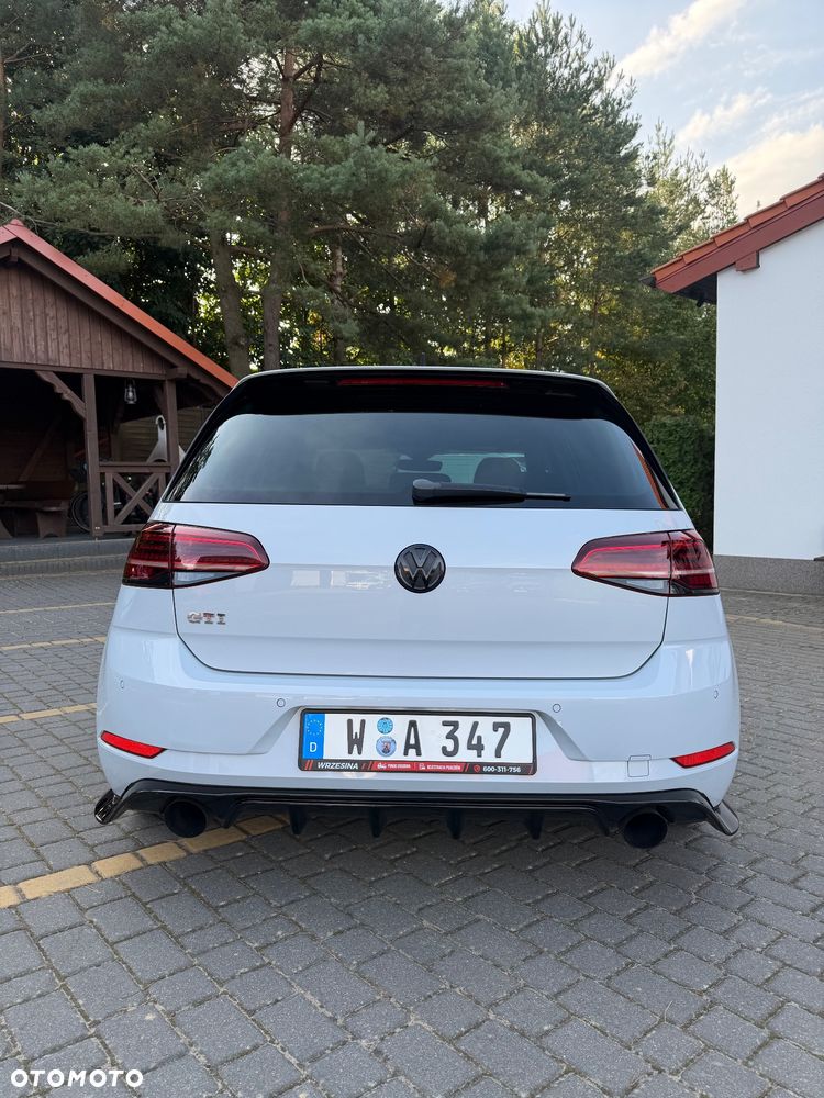 Volkswagen Golf GTI (BlueMotion Technology) DSG - 11
