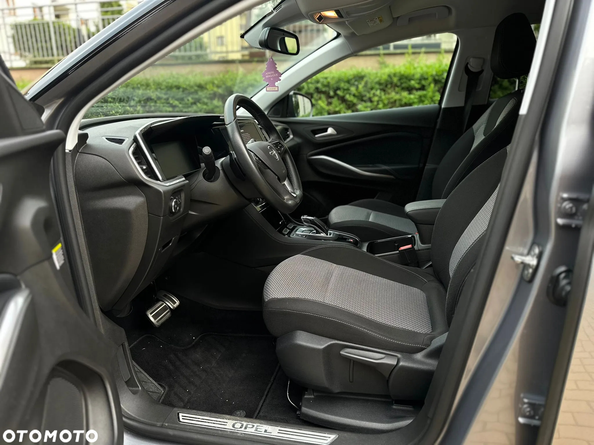 Opel Grandland 1.2 T GS Line S&S - 20