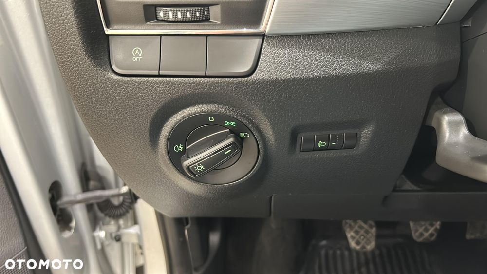 Skoda Fabia 1.0 TSI Ambition - 27