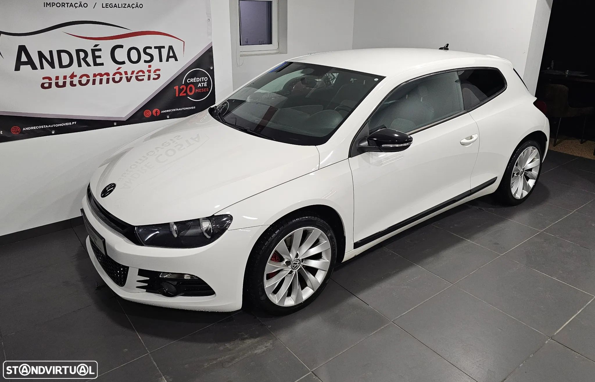 VW Scirocco 2.0 TFSi Sport - 1
