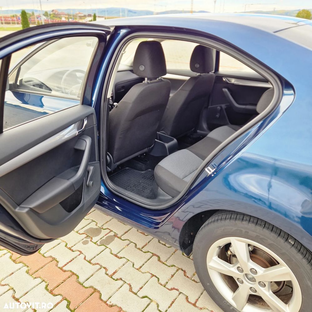Skoda Octavia - 11