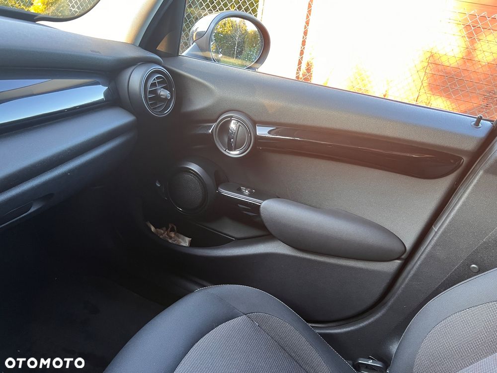 MINI ONE D Blackyard - 9