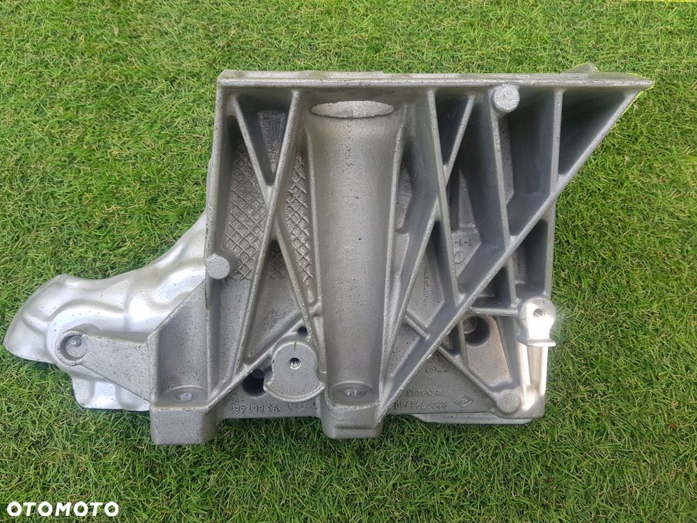 łapa wspornik do 2.0 dci renault trafic ii - 2