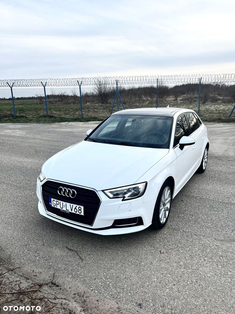 Audi A3 Sportback - 4