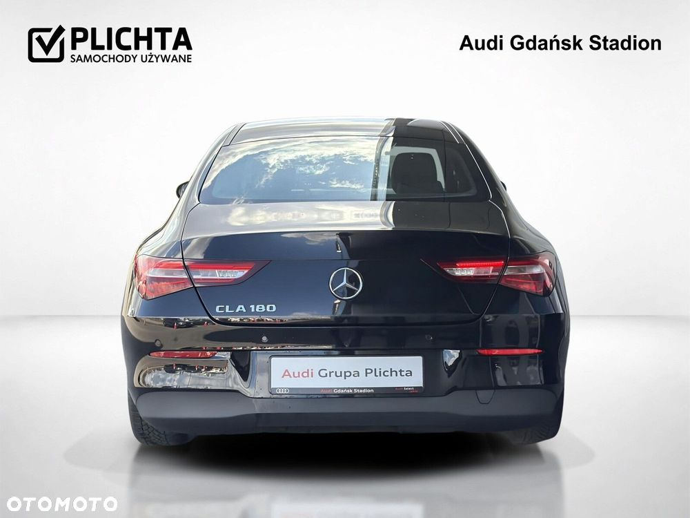 Mercedes-Benz CLA - 4