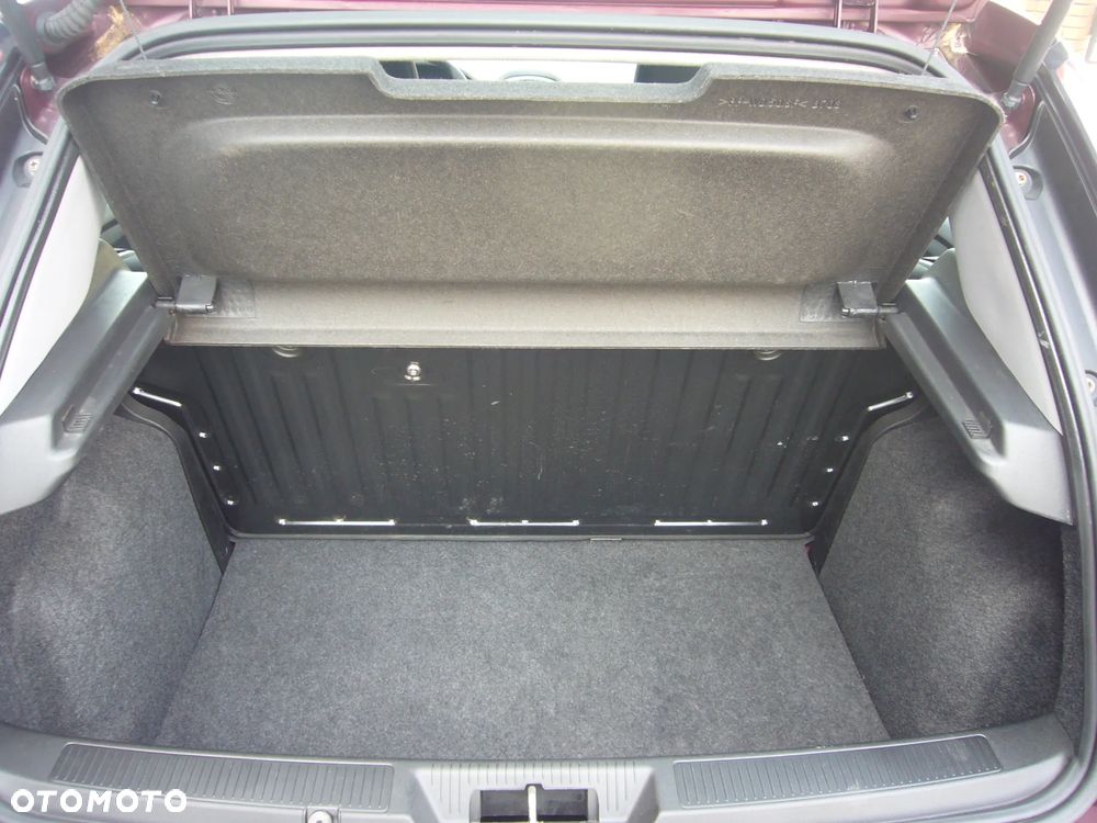 Fiat Punto 1.2 Young - 20