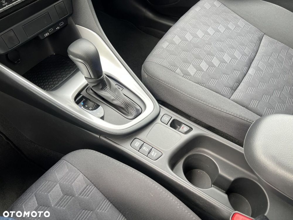Toyota Yaris Hybrid 1.5 Comfort - 19
