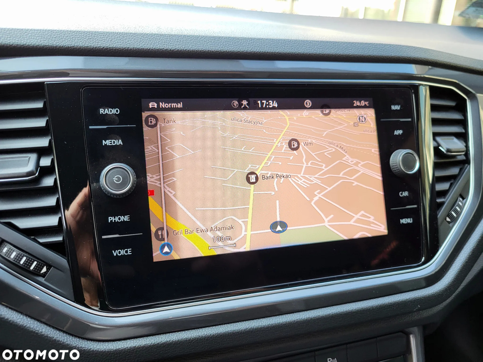 Volkswagen T-Roc 1.5 TSI R-Line DSG - 26
