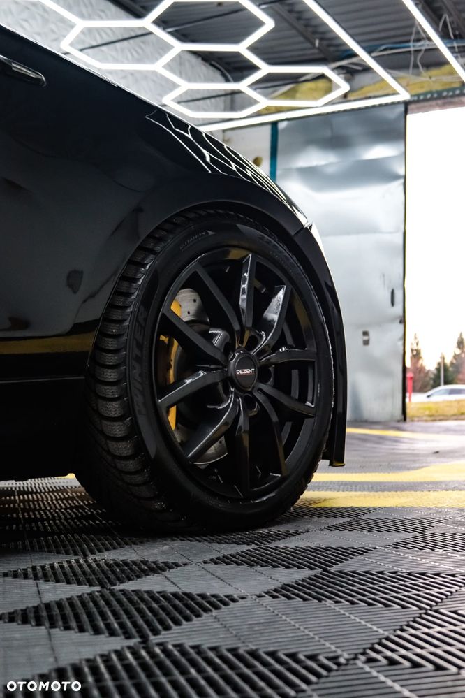 BMW Seria 1 - 12