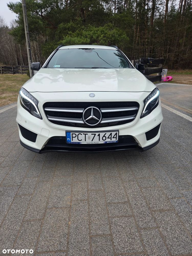 Mercedes-Benz GLA 250 4-Matic - 2