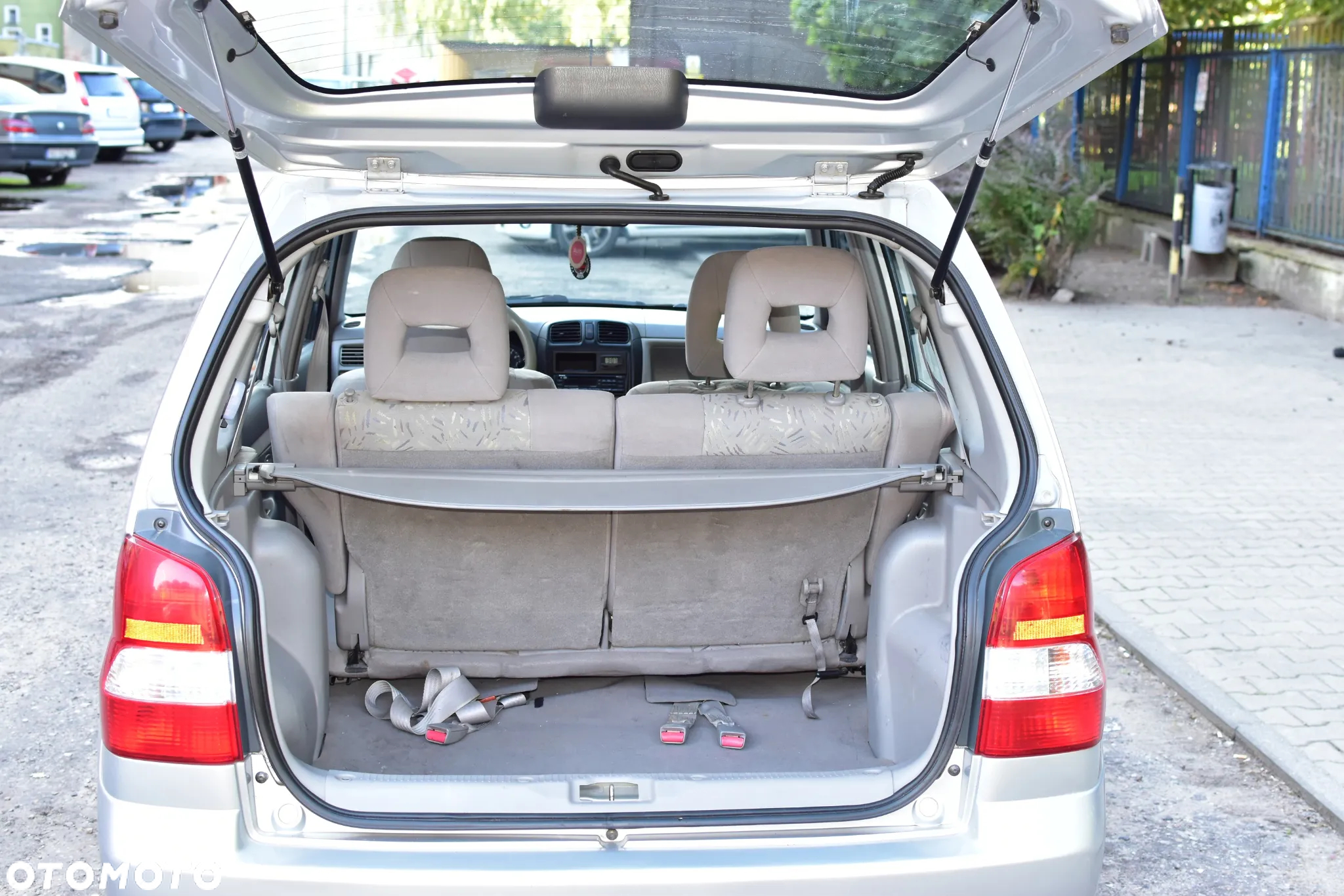 Mazda Demio - 16
