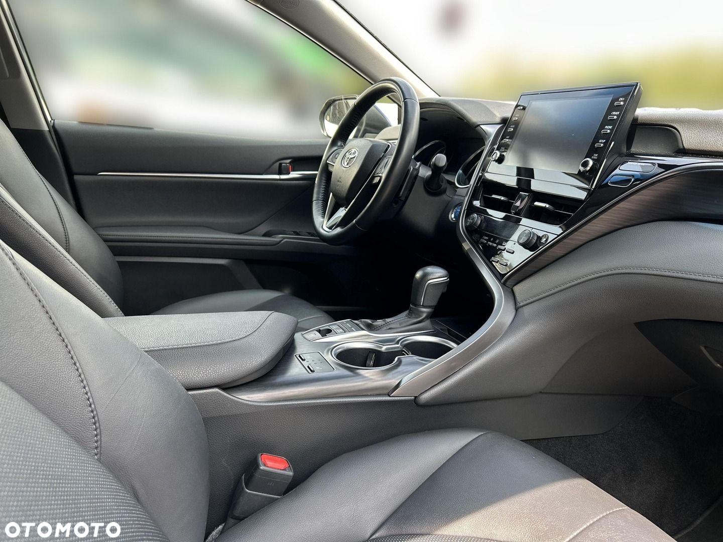 Toyota Camry - 11