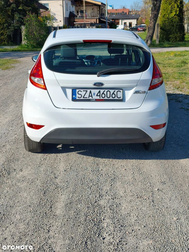 Ford Fiesta 1.4 Champions Edition - 12