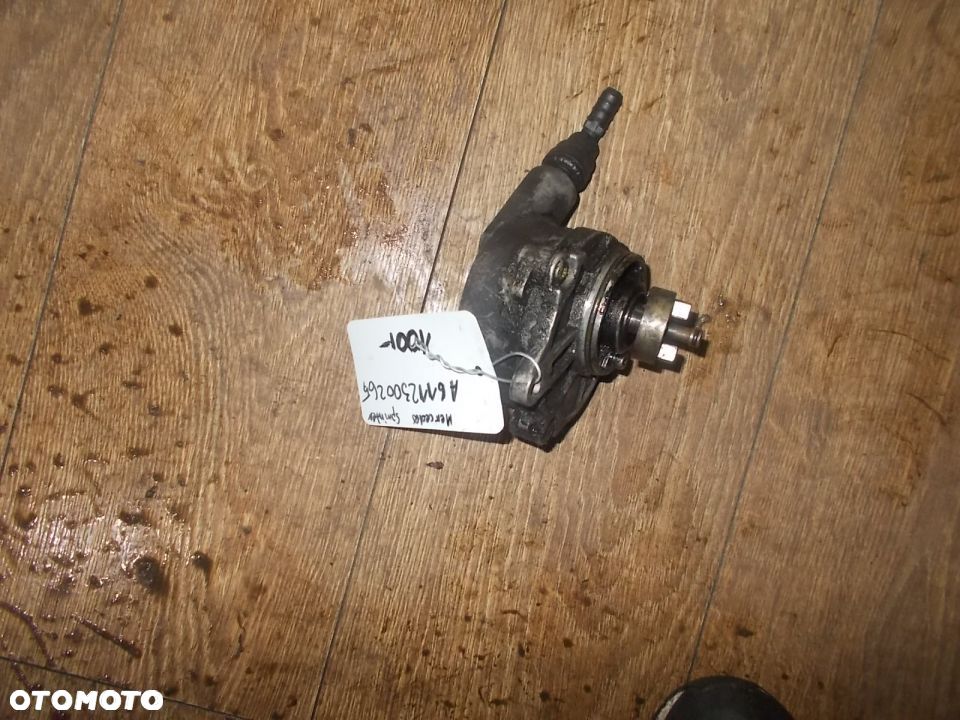 POMPA VACUM PODCIŚNIENIA MERCEDES A6112300265 - 1