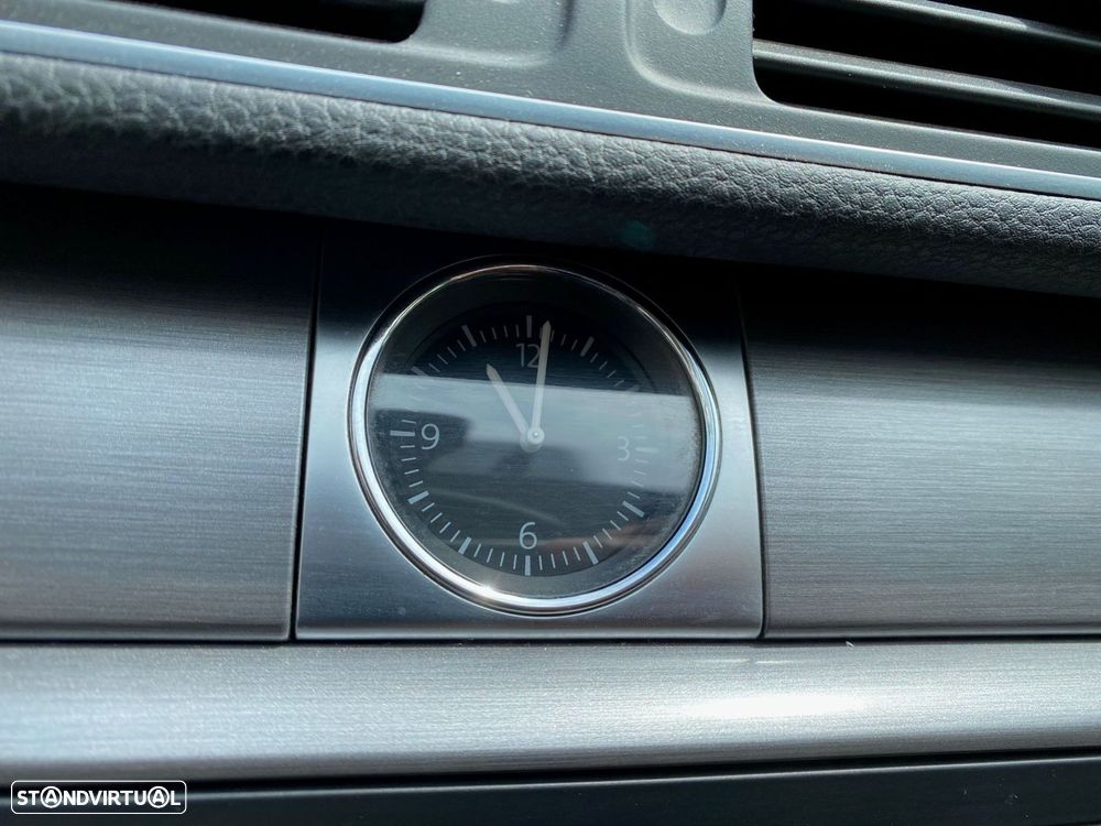 VW Passat 1.6 TDI BlueMotion - 16