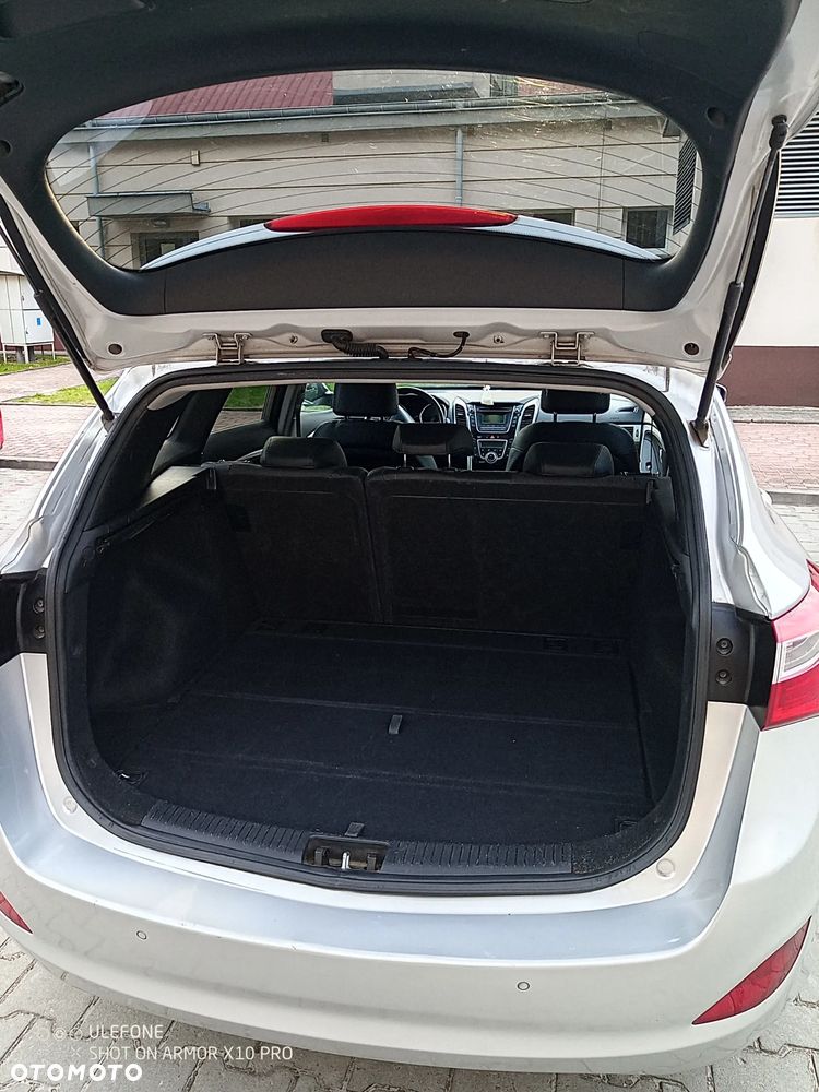 Hyundai i30 1.6 CRDi Comfort - 2