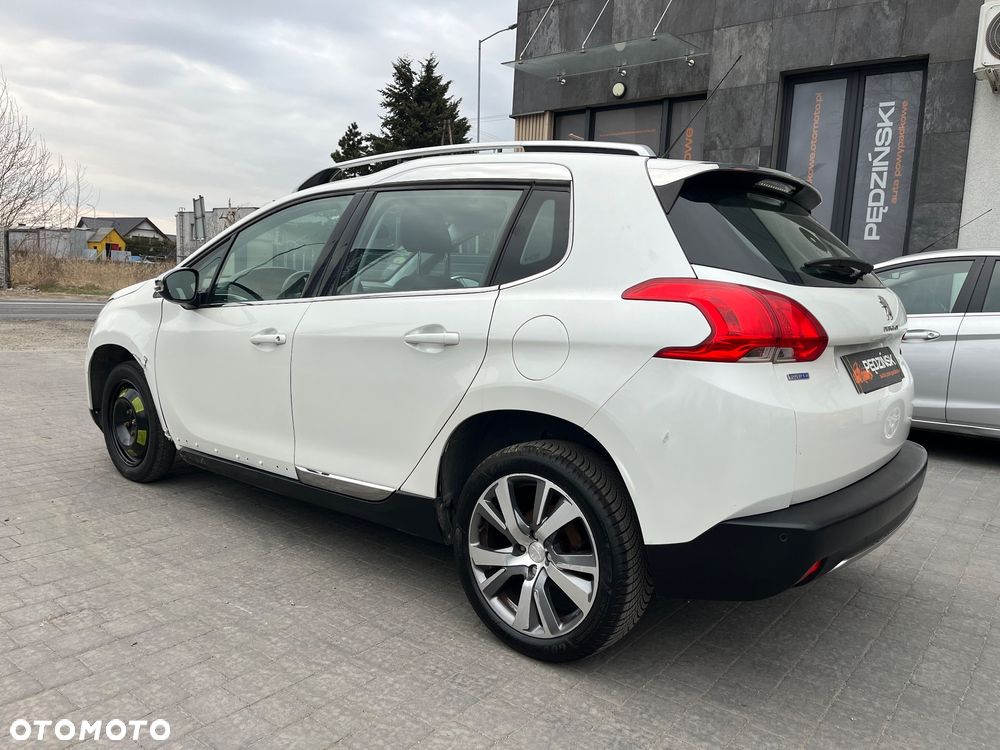 Peugeot 2008 - 4
