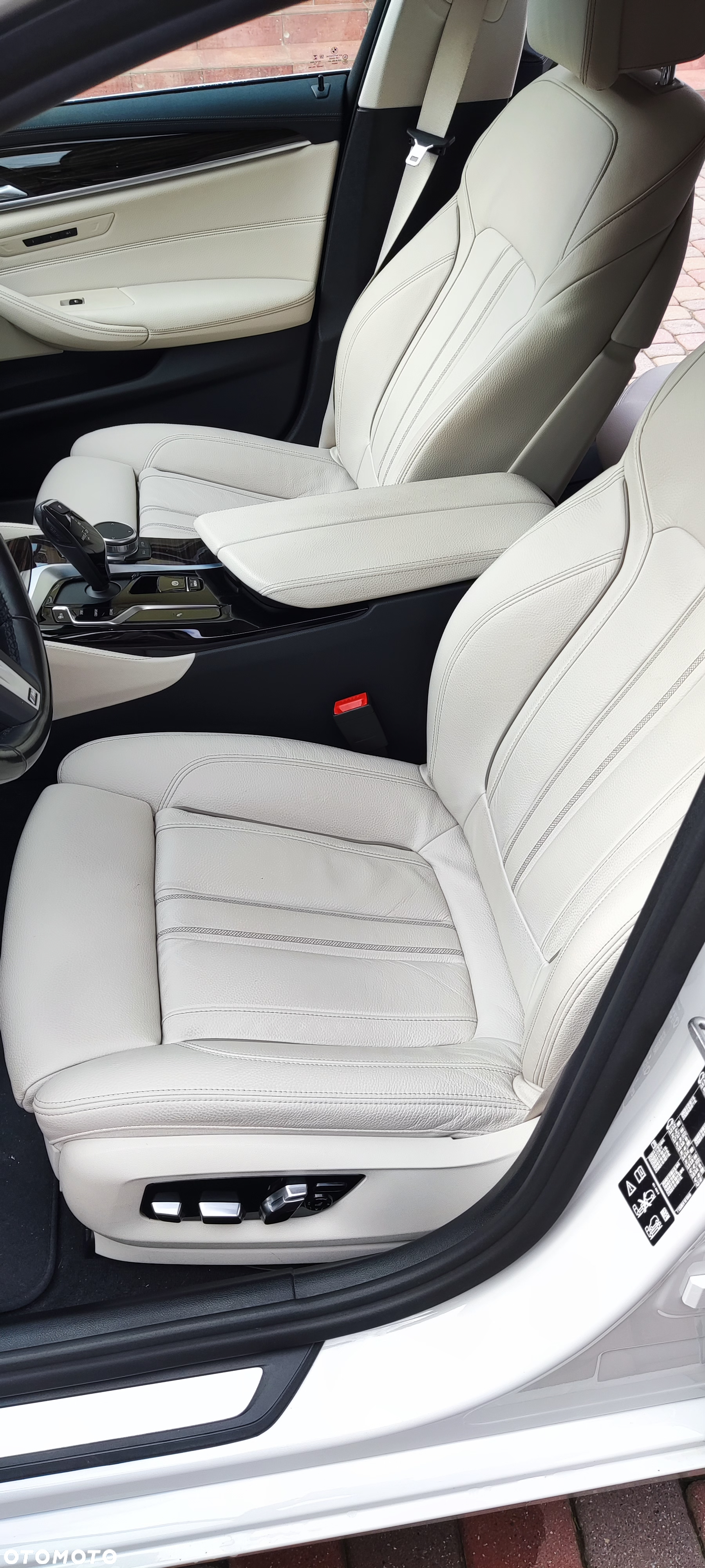 BMW Seria 5 - 31