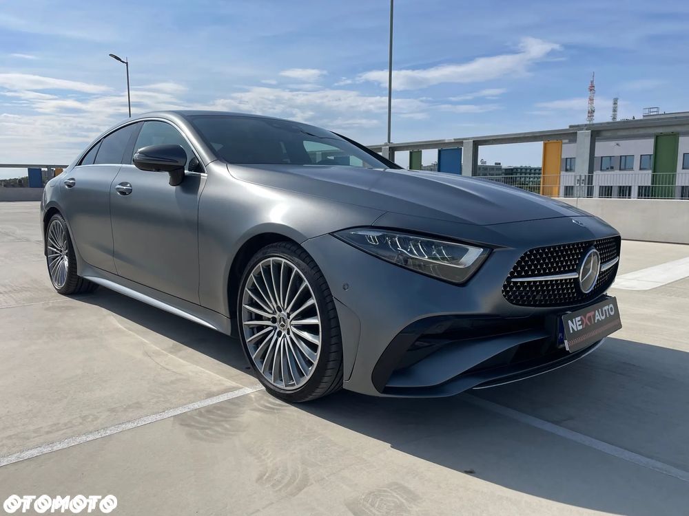 Mercedes-Benz CLS 300 d 4Matic 9G-TRONIC AMG Line - 2