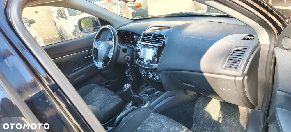 Mitsubishi ASX 1.6 2WD Inform - 12