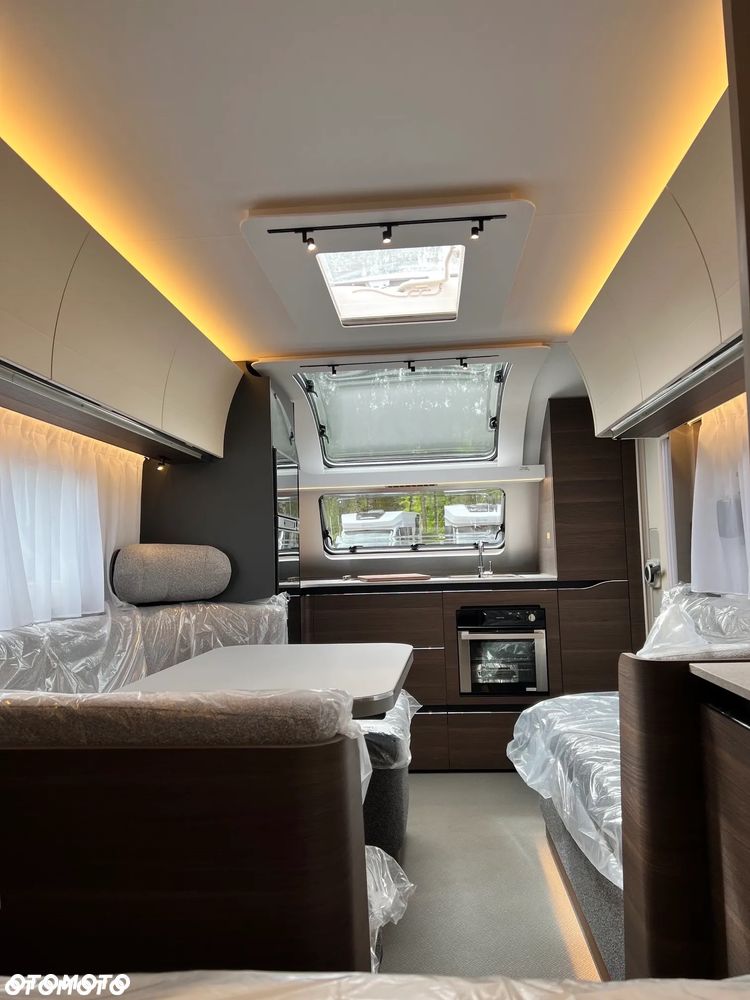 Adria ALPINA 663 HT - 9
