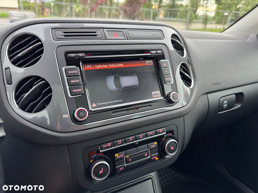 Volkswagen Tiguan 2.0 TDI R-Style - 36
