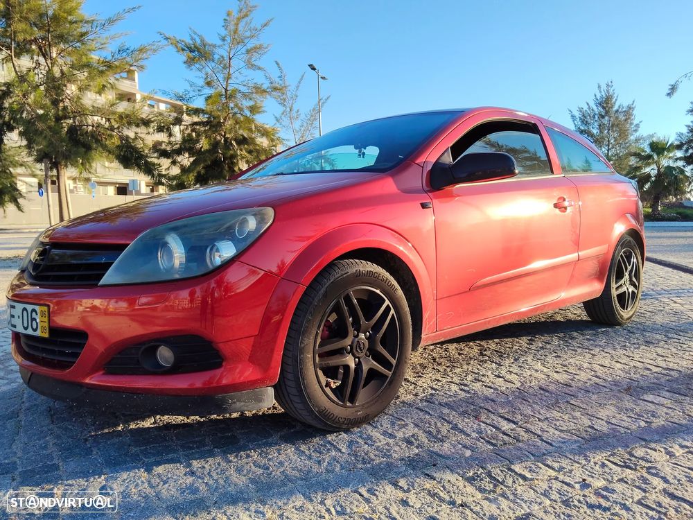 Opel Astra GTC 1.3 CDTI - 1
