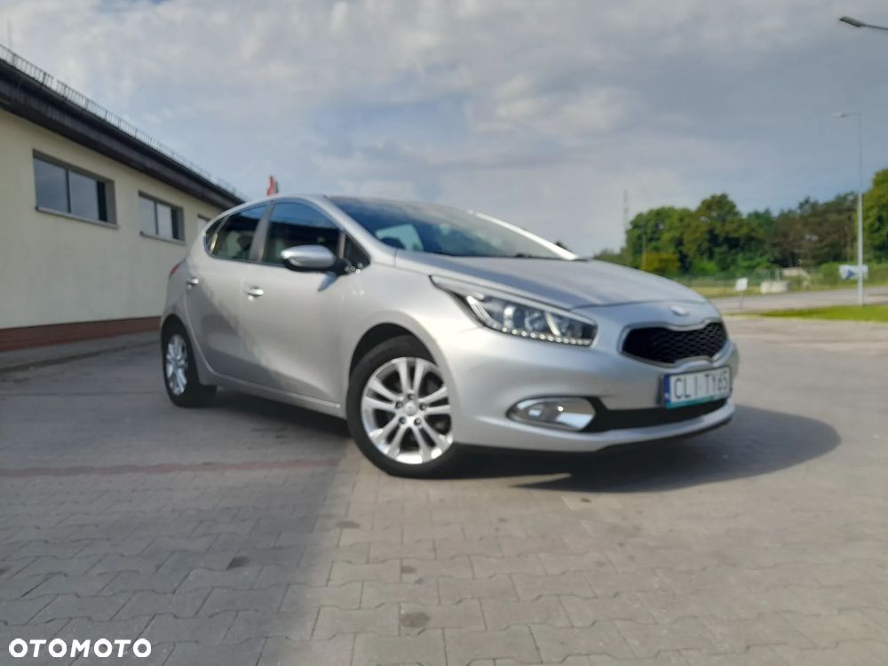 Kia Ceed 1.6 CRDi S - 1