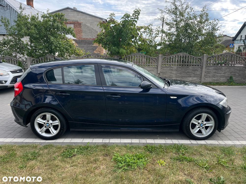BMW 1 Series 2010 photo 4