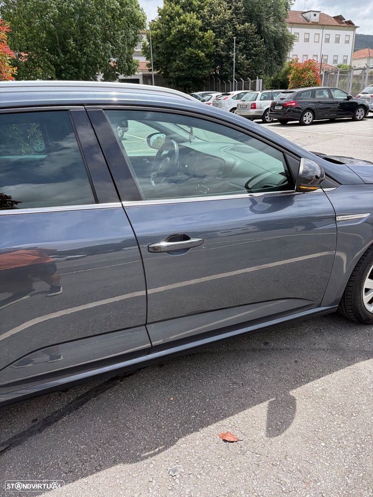 Renault Mégane Sport Tourer 1.5 dCi Limited - 29