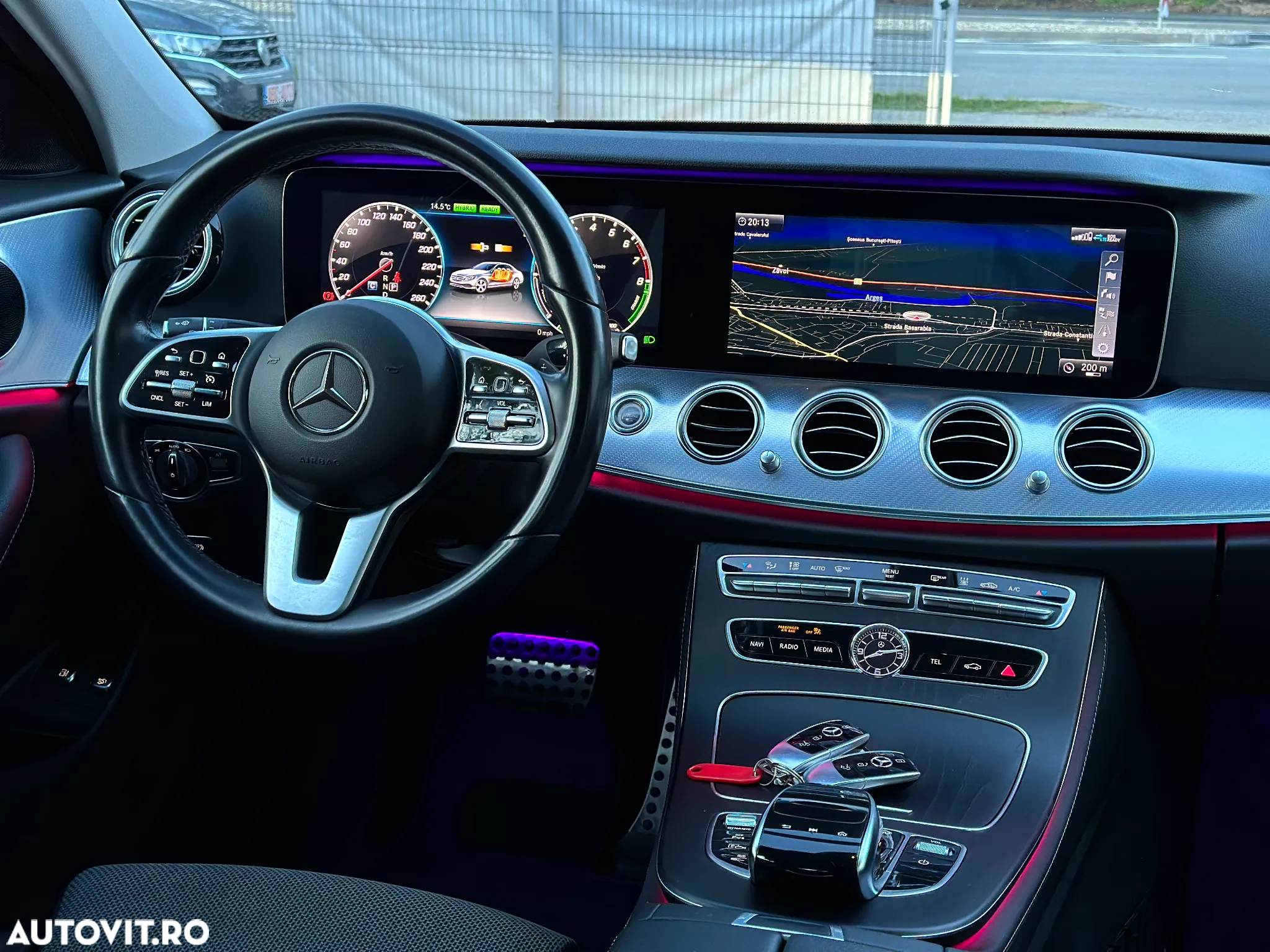 Mercedes-Benz E 300 9G-TRONIC Avantgarde - 9