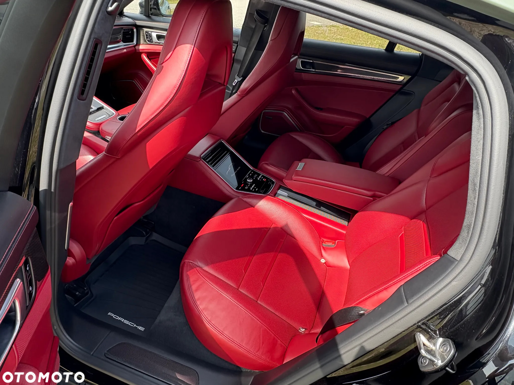 Porsche Panamera Turbo - 11