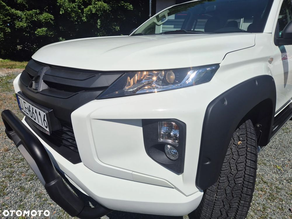 Mitsubishi L200 Pick Up 4x4 S&S Autm Double Cab Plus - 4
