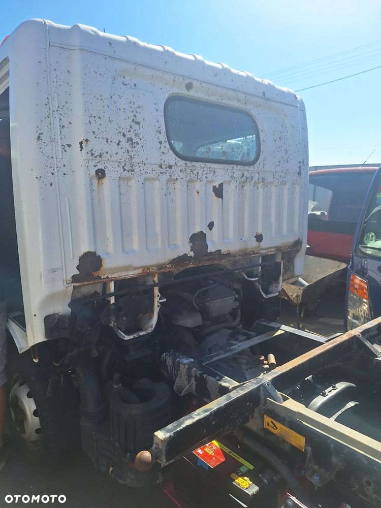 Nissan Cabstar - 4