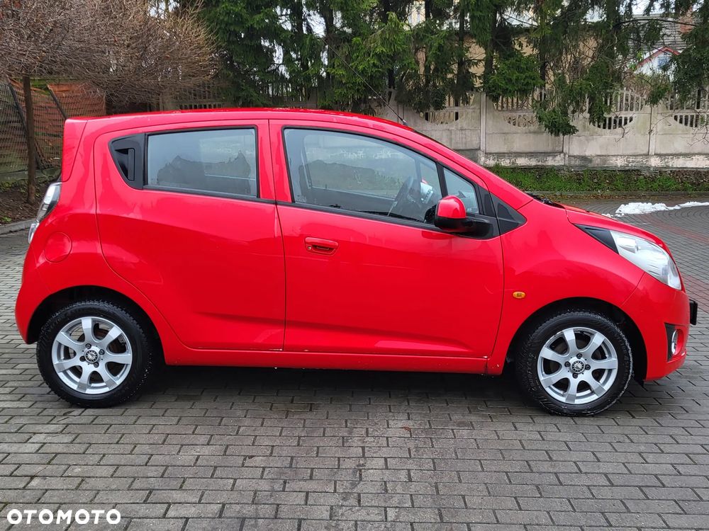 Chevrolet Spark 1.0 LS+ Design - 5