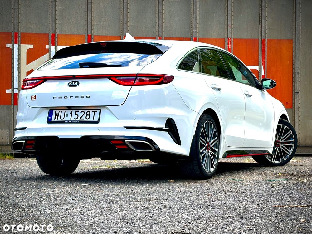 Kia ProCeed 1.6 T-GDI GT DCT - 4