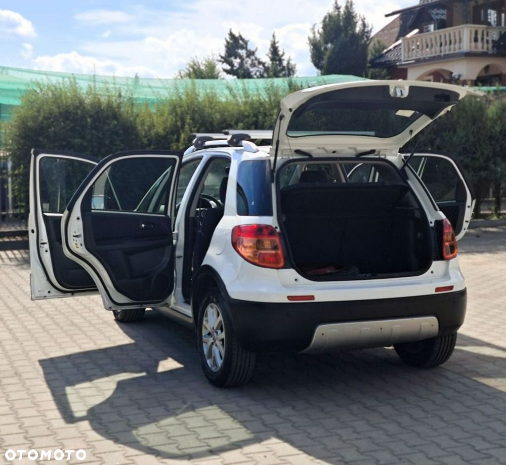 Fiat Sedici - 10
